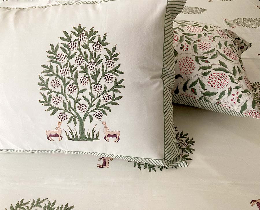 Aaral Handblock Printed 400 Thread Count 100% Cotton Percale Double BedSheet Set